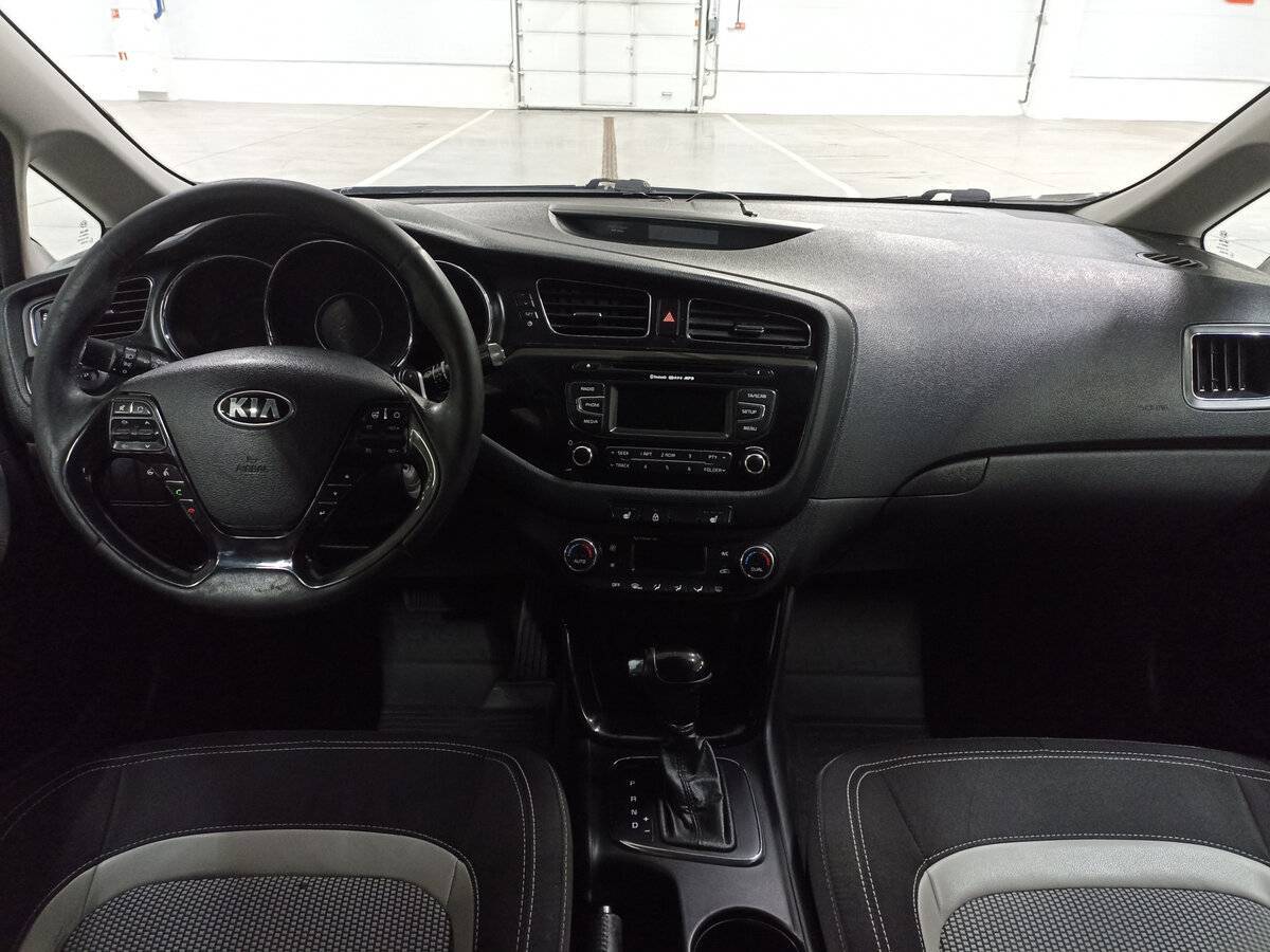 Kia Ceed б/у, 2013, Автоматическая. Фото: #13