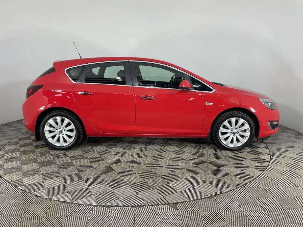 Opel Astra б/у, 2013, Автоматическая. Фото: #3