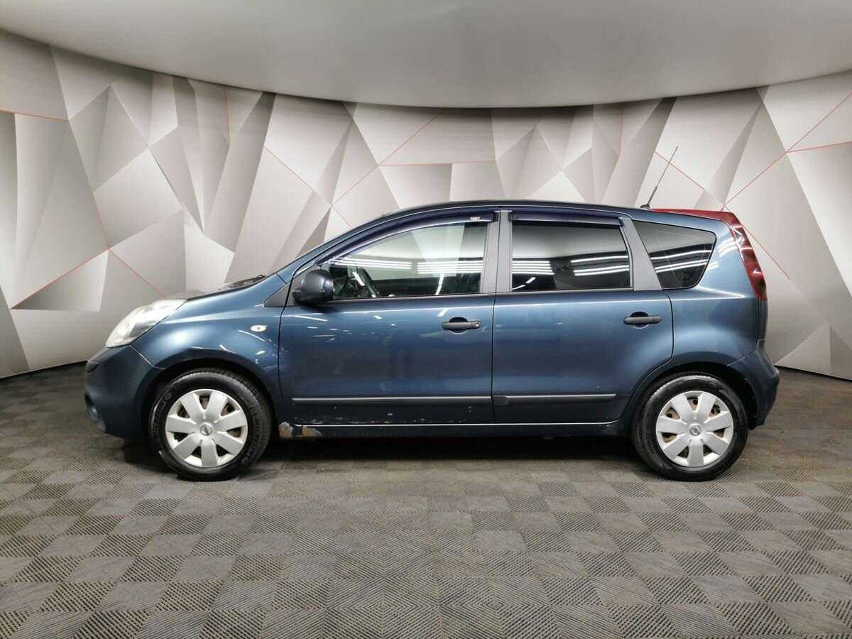 Nissan Note б/у, 2013, Механическая. Фото: #3