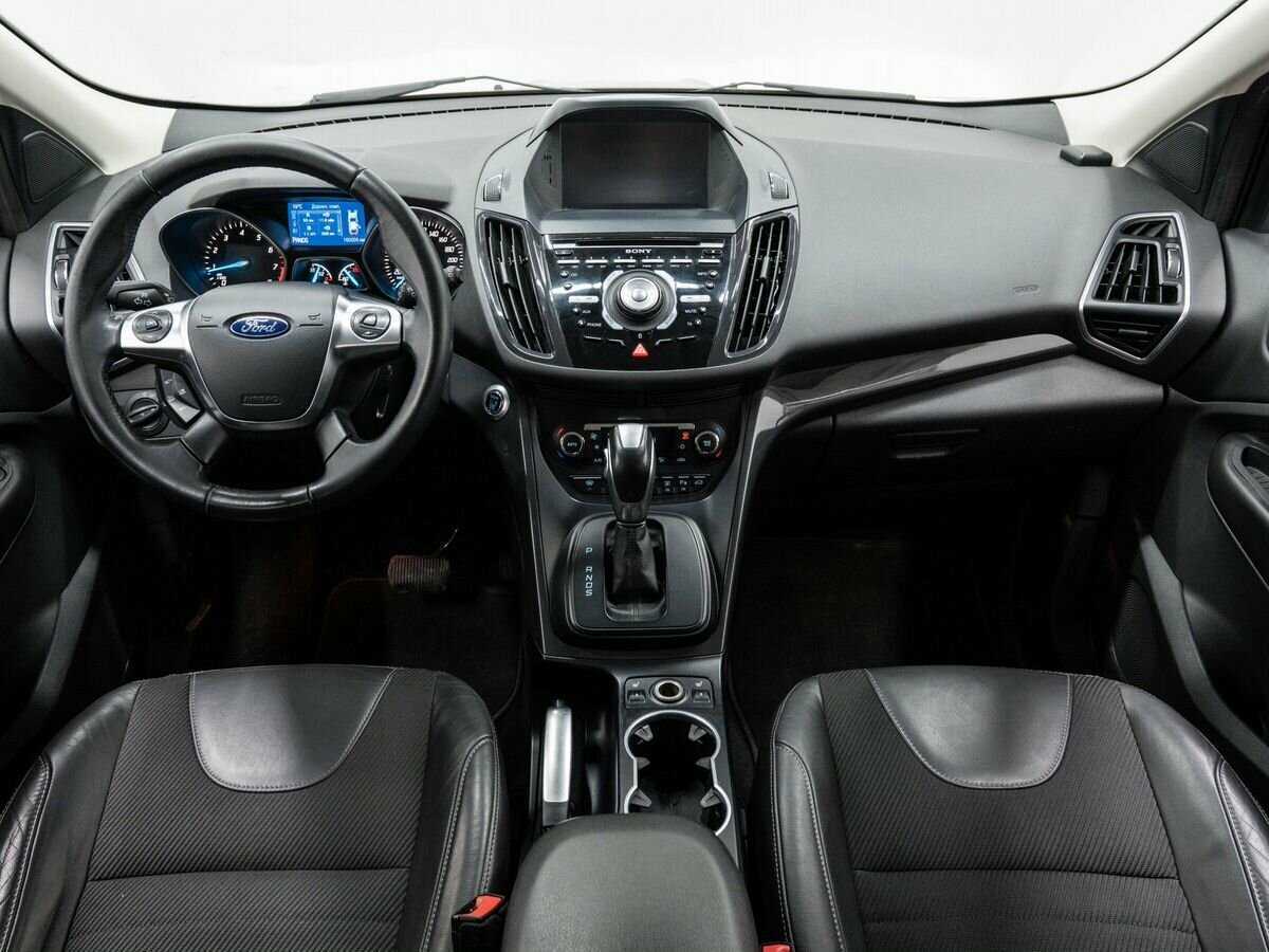 Ford Kuga б/у, 2015, Автоматическая. Фото: #10