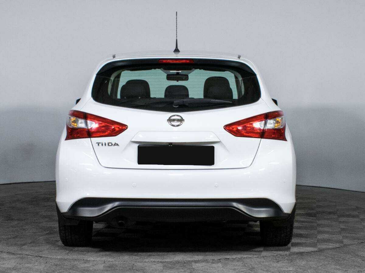 Nissan Tiida б/у, 2015, Вариатор. Фото: #5