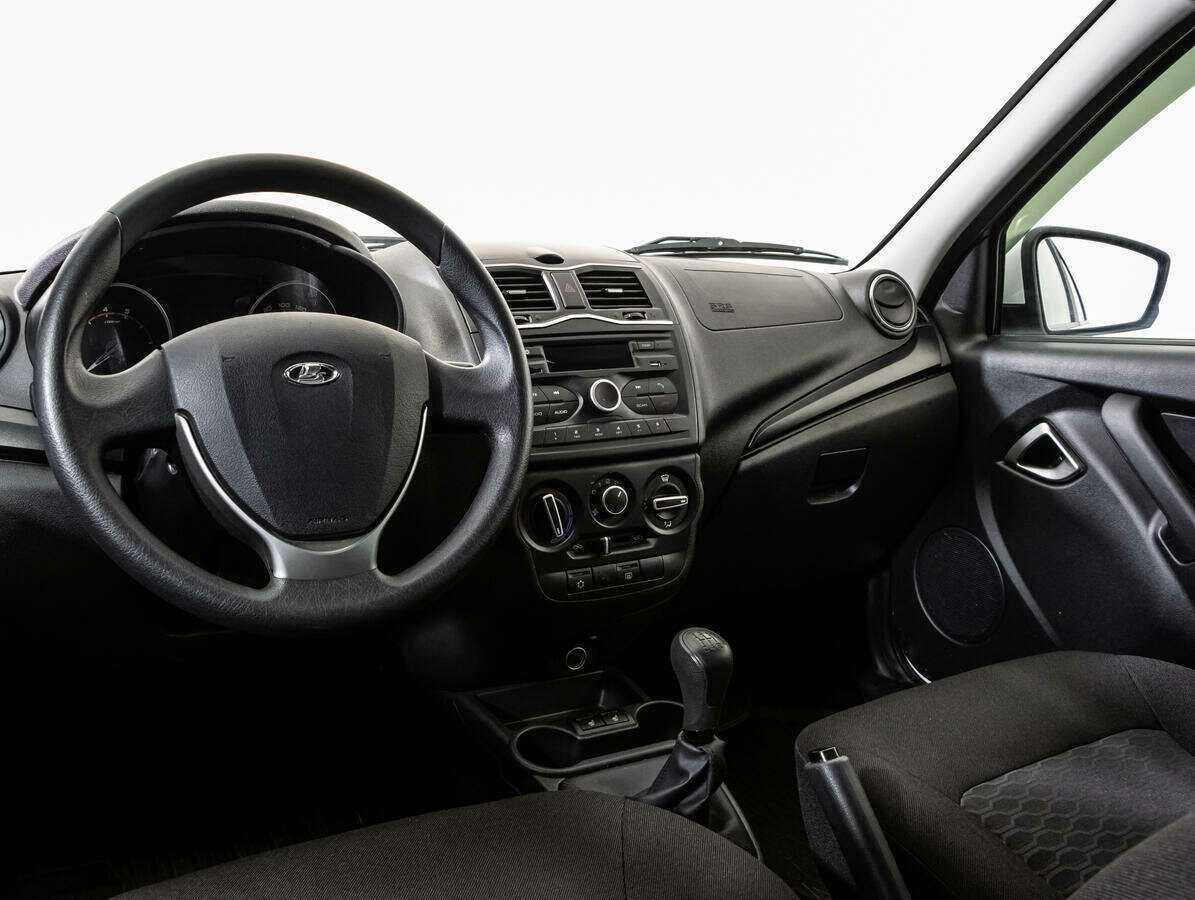 Lada (ВАЗ) Granta б/у, 2022, Механическая. Фото: #10