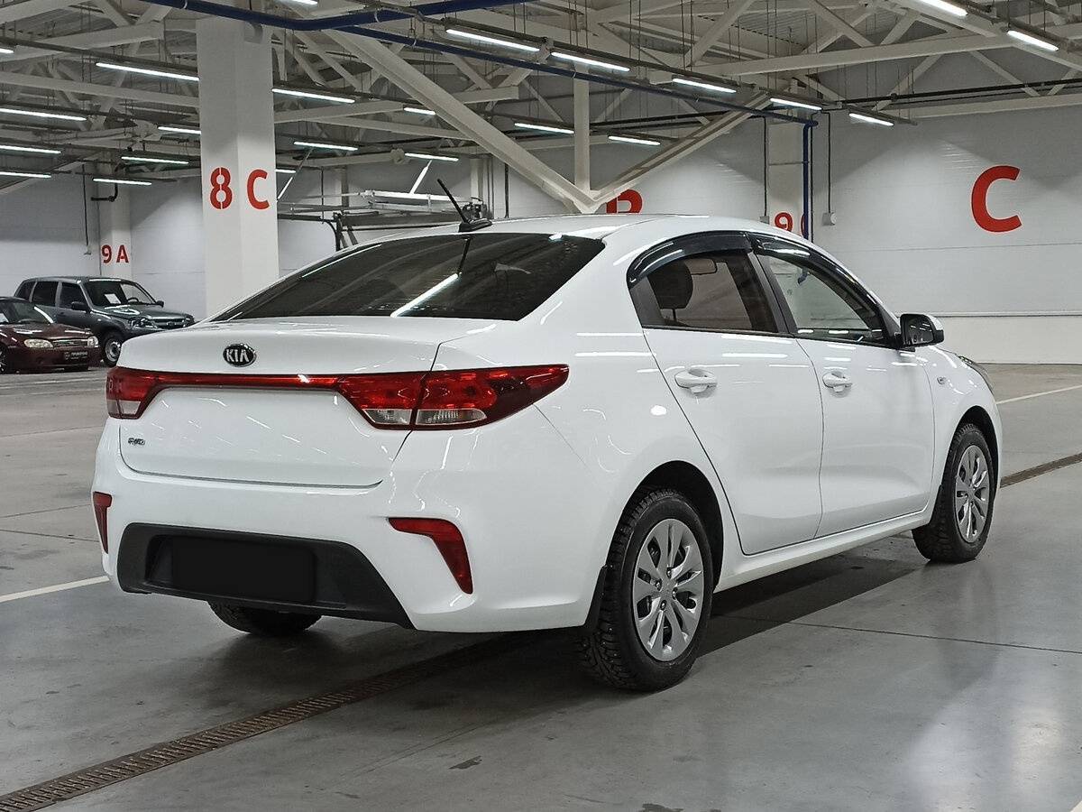 Kia Rio б/у, 2019, Механическая. Фото: #4