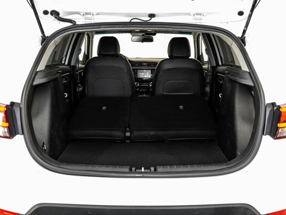 Kia Rio б/у, 2020, Автоматическая. Фото: #22