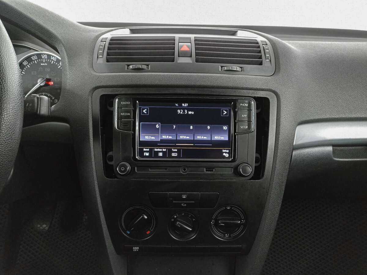 Skoda Octavia б/у, 2012, Механическая. Фото: #10