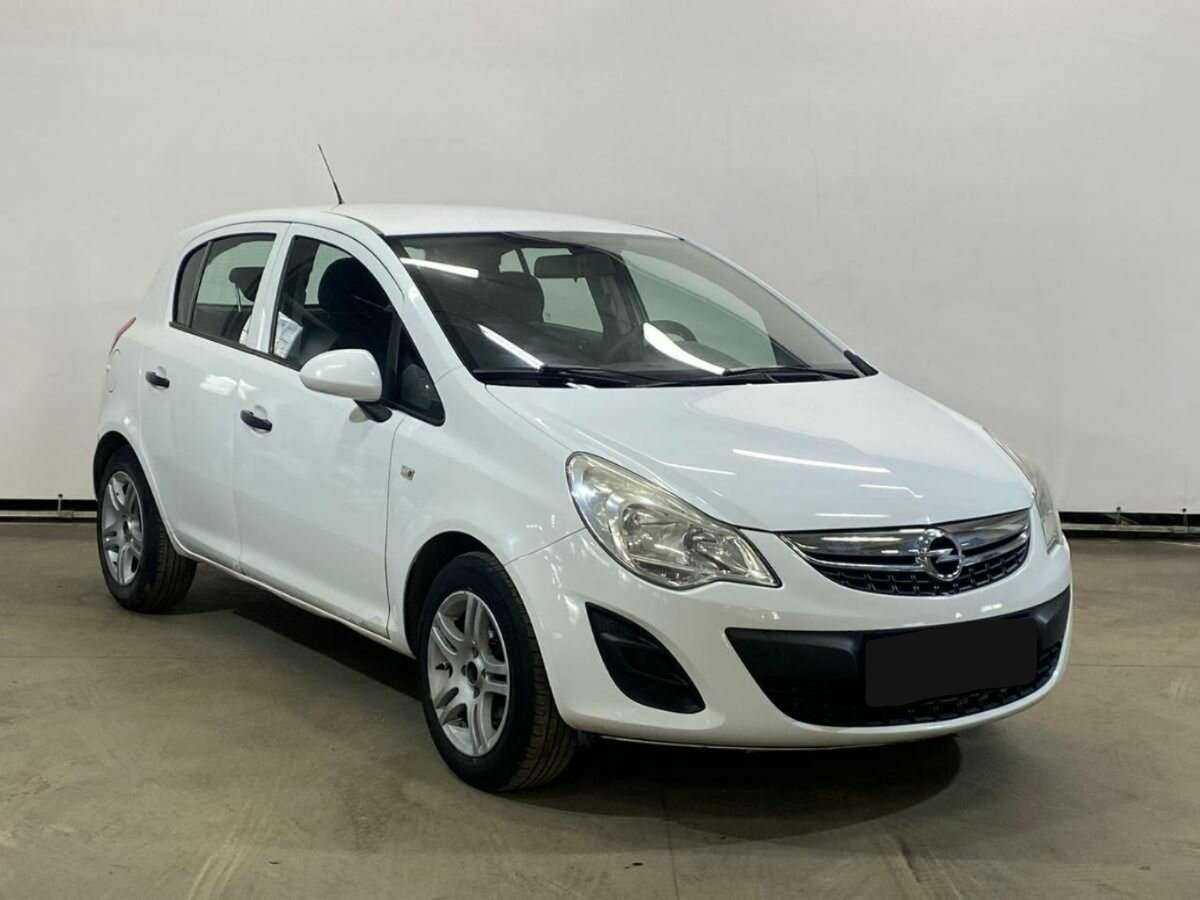 Opel Corsa б/у, 2012, Механическая. Фото: #2