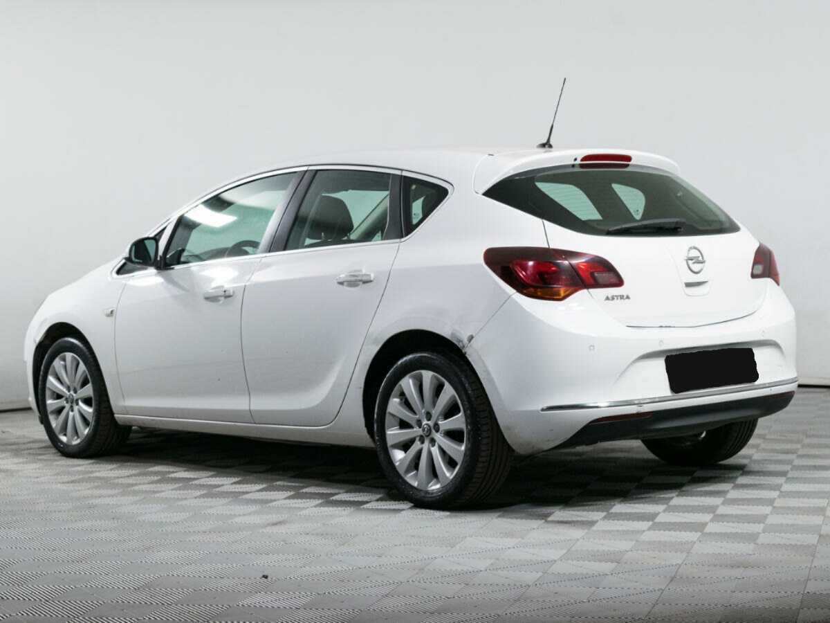 Opel Astra б/у, 2013, Автоматическая. Фото: #5