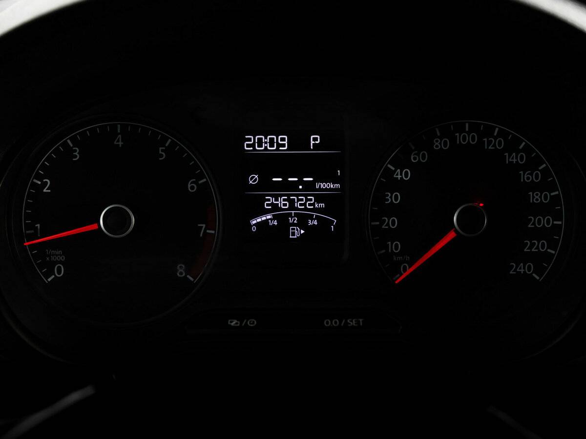 Volkswagen Polo б/у, 2016, Автоматическая. Фото: #14