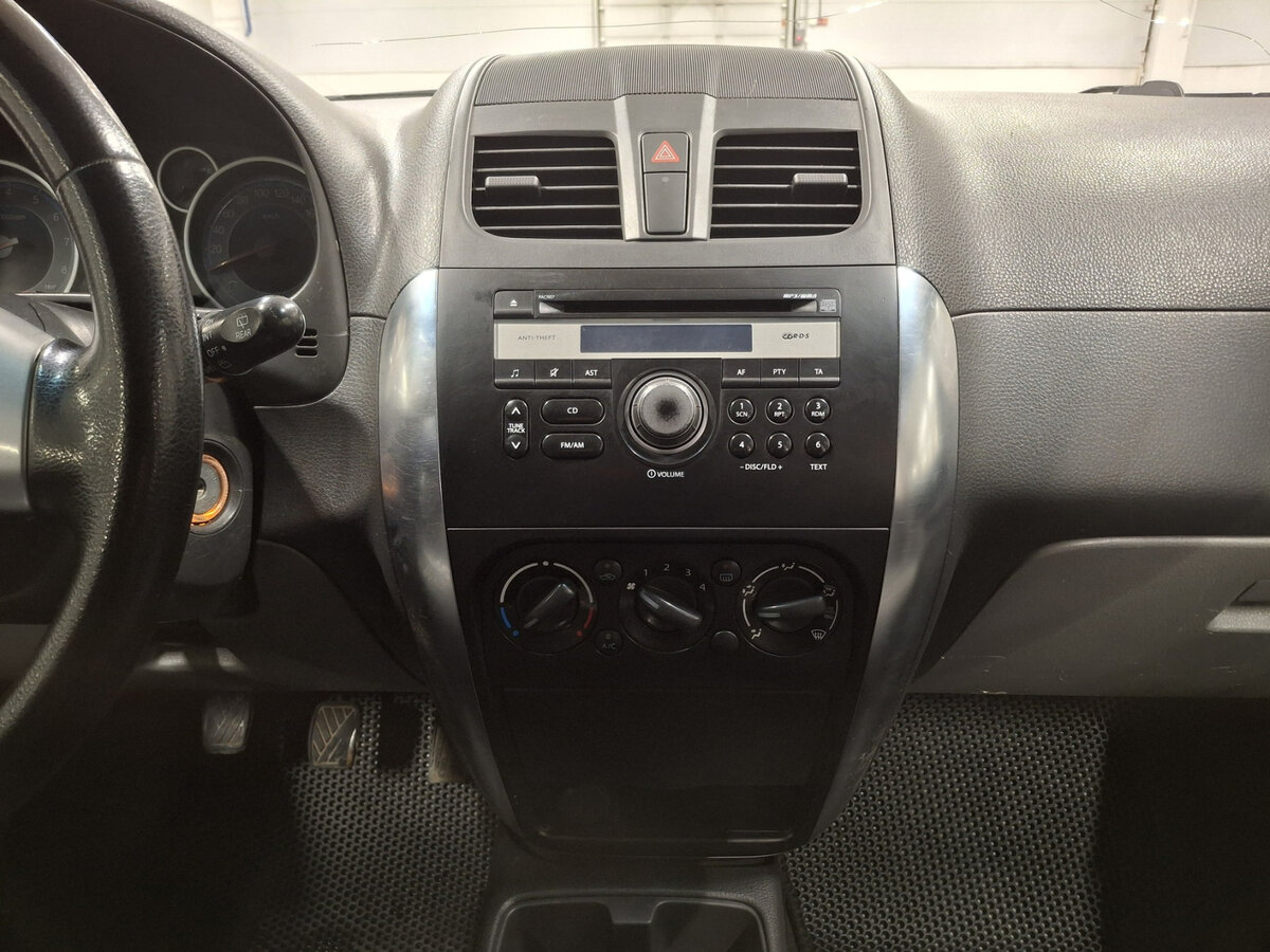 Suzuki SX4 б/у, 2012, Механическая. Фото: #14