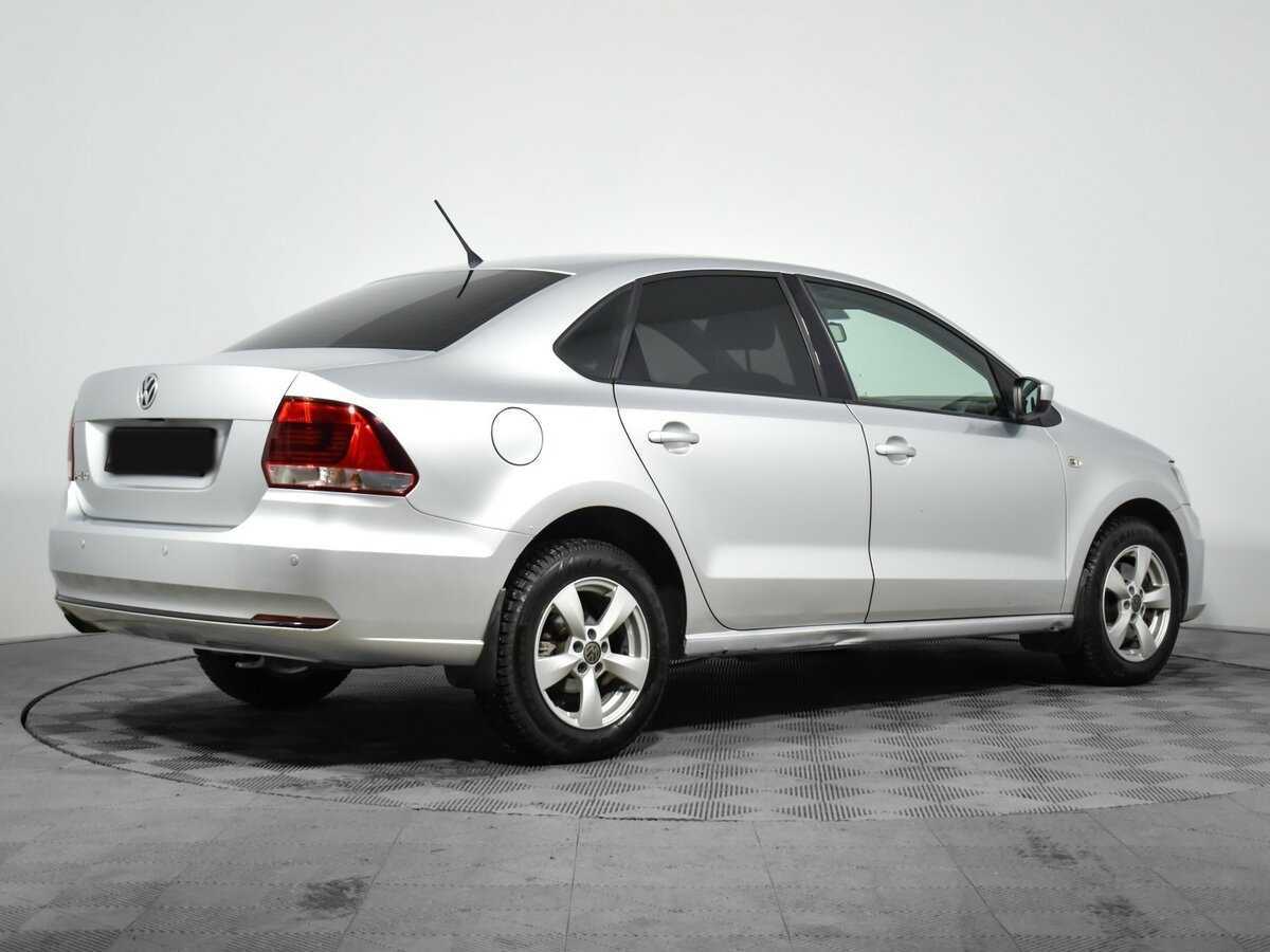 Volkswagen Polo б/у, 2016, Автоматическая. Фото: #4