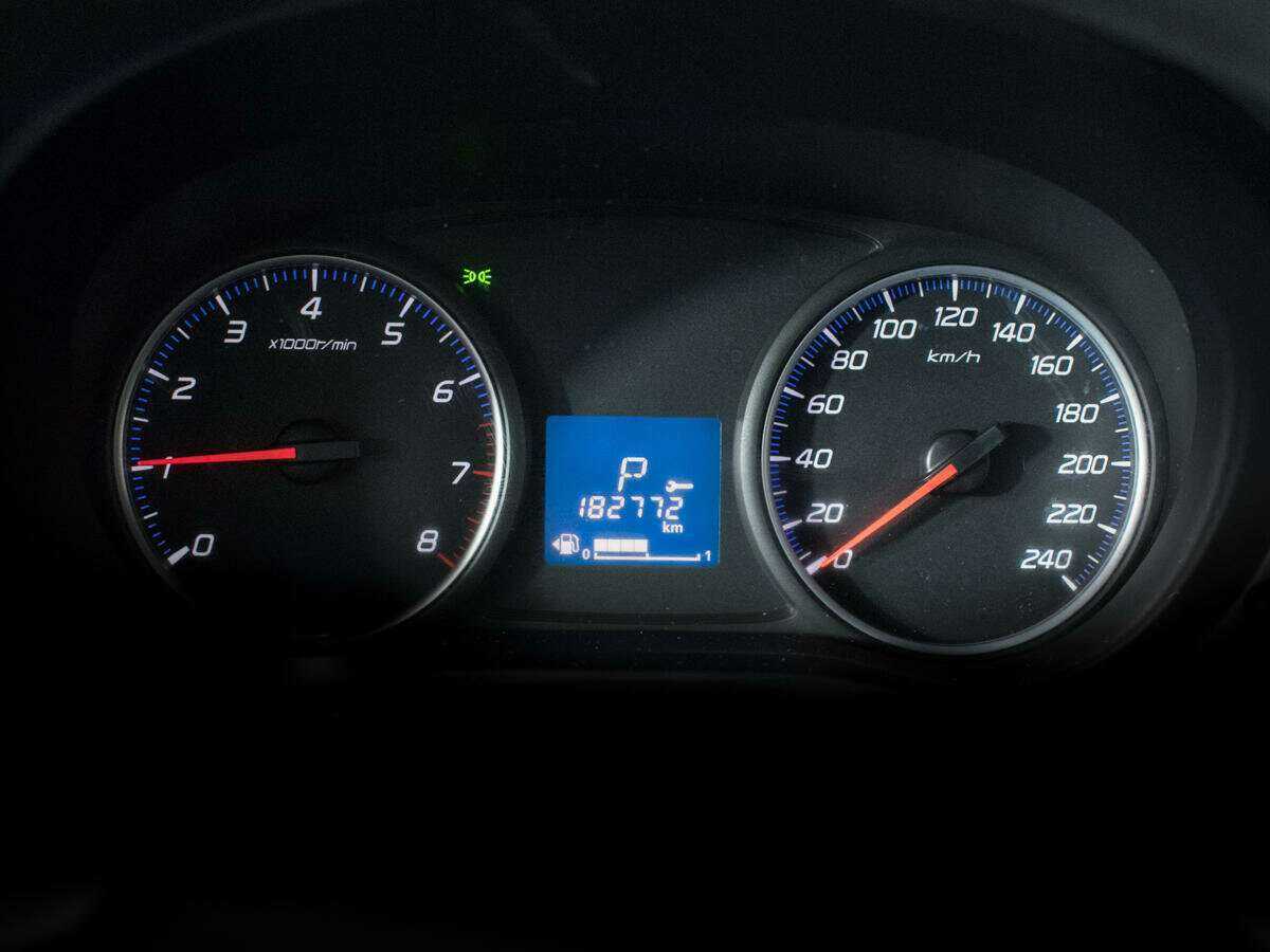 Mitsubishi Outlander б/у, 2014, Вариатор. Фото: #8