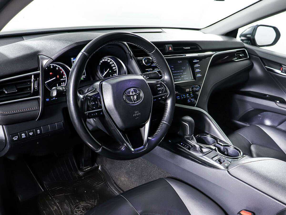 Toyota Camry б/у, 2020, Автоматическая. Фото: #7