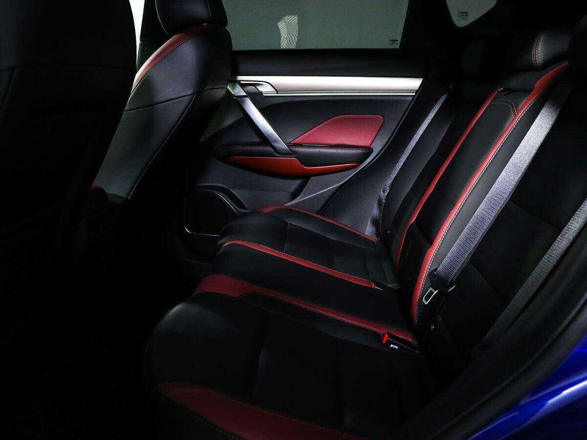 Geely Coolray б/у, 2021, Роботизированная. Фото: #9