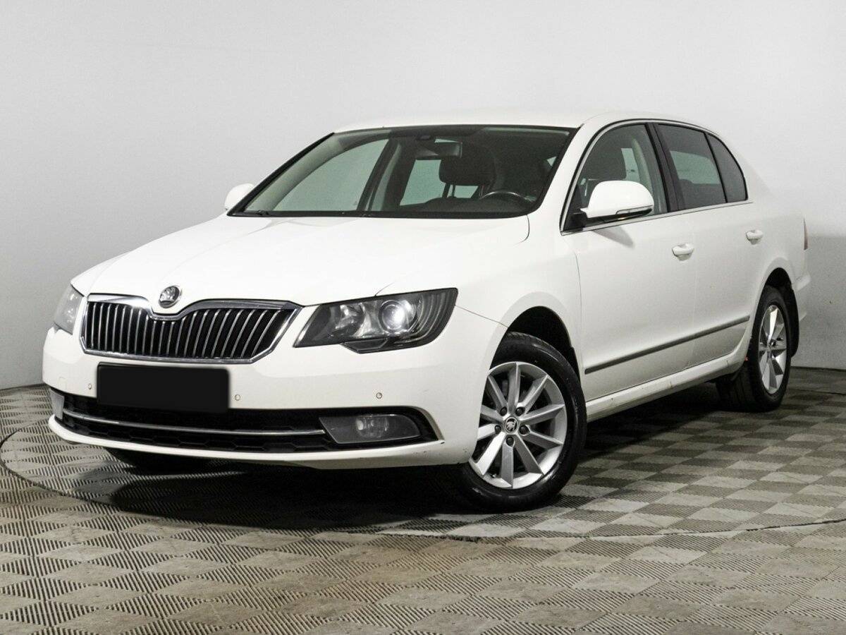 Skoda Superb б/у, 2013, Роботизированная. Посмотреть фото