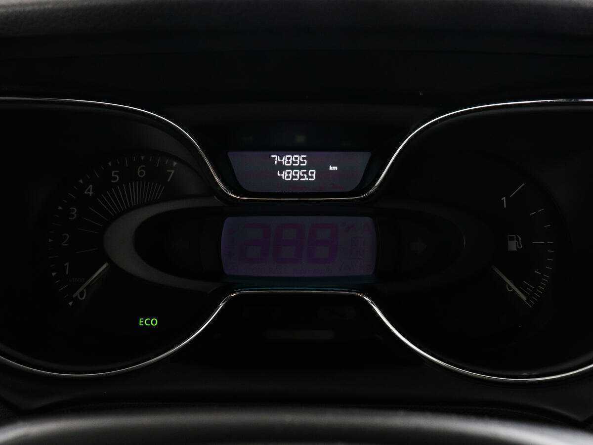 Renault Kaptur б/у, 2016, Механическая. Фото: #10