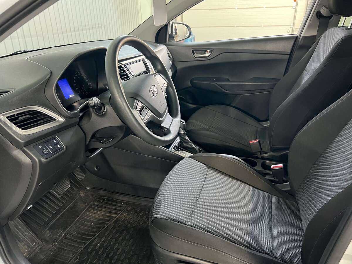 Hyundai Solaris б/у, 2021, Автоматическая. Фото: #10