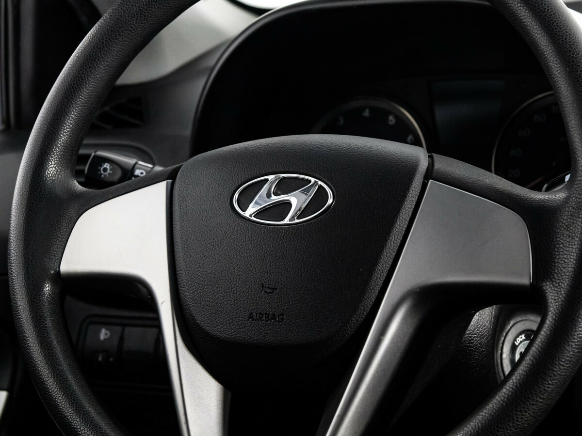 Hyundai Solaris б/у, 2015, Автоматическая. Фото: #8