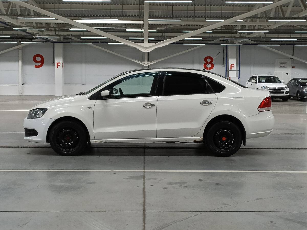 Volkswagen Polo б/у, 2013, Механическая. Фото: #7