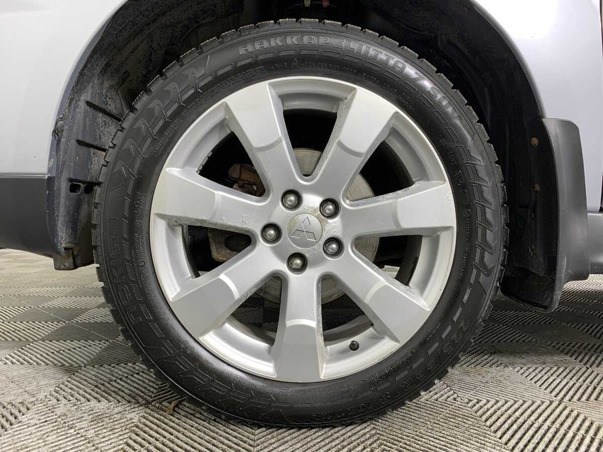 Mitsubishi Outlander б/у, 2012, Вариатор. Фото: #8