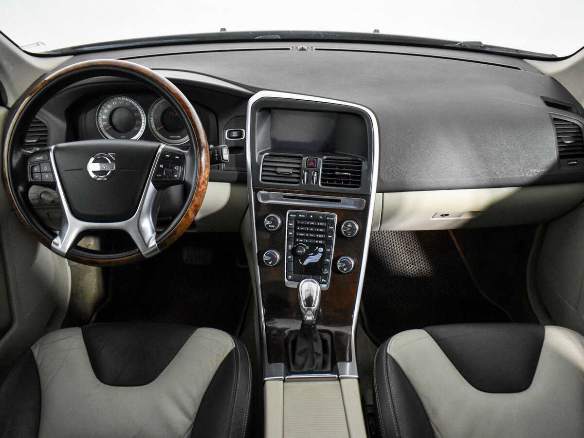 Volvo XC60 б/у, 2012, Автоматическая. Фото: #13