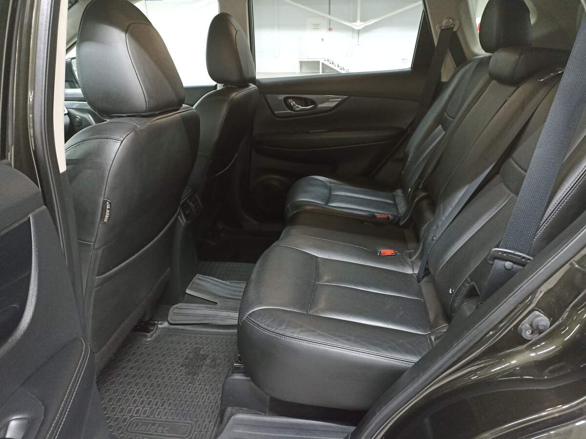 Nissan X-Trail б/у, 2015, Механическая. Фото: #11