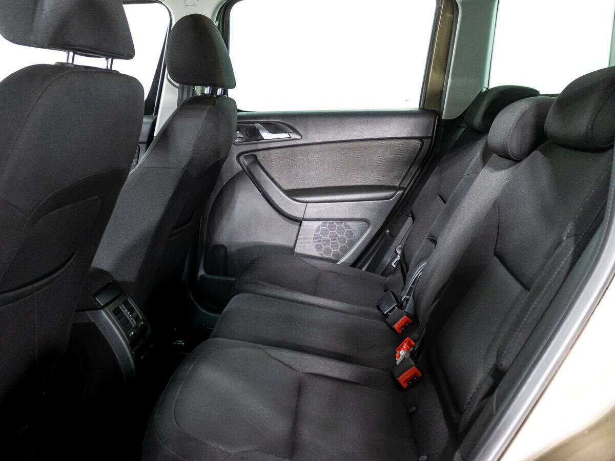 Skoda Yeti б/у, 2012, Механическая. Фото: #8