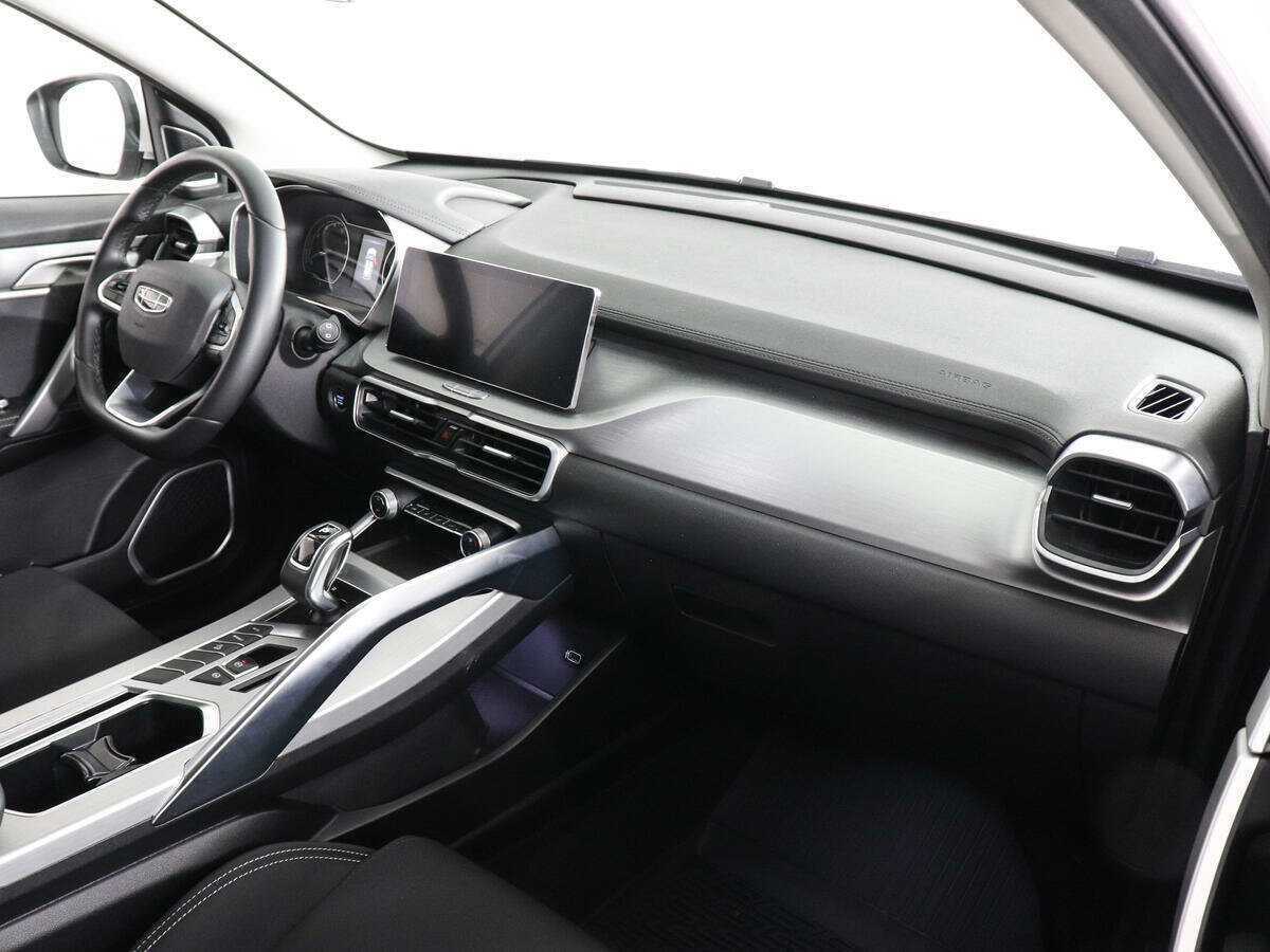 Geely Coolray б/у, 2022, Роботизированная. Фото: #9