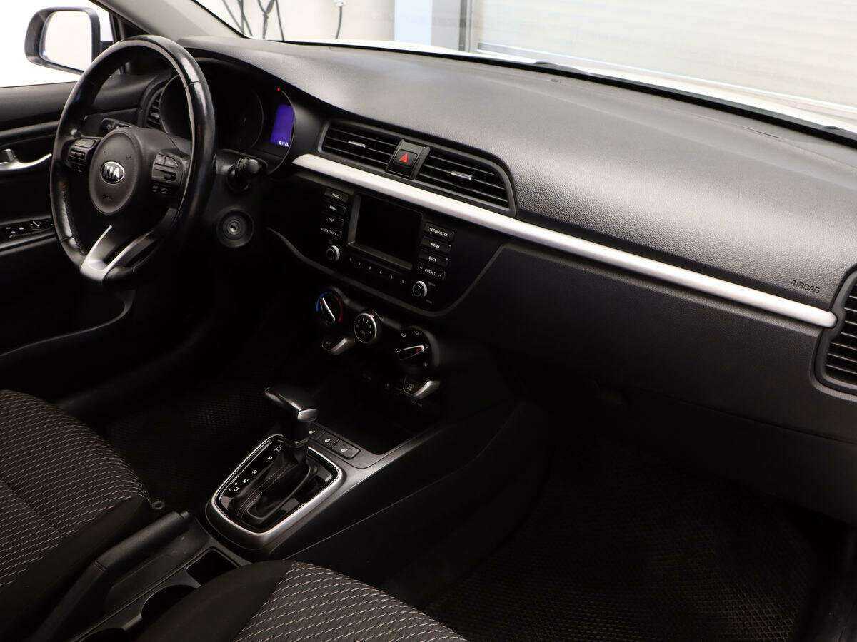 Kia Rio б/у, 2018, Автоматическая. Фото: #6