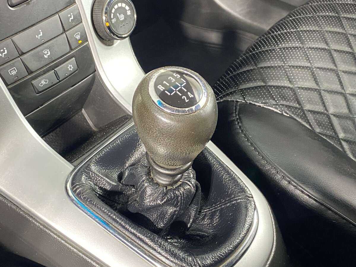 Chevrolet Cruze б/у, 2013, Механическая. Фото: #12