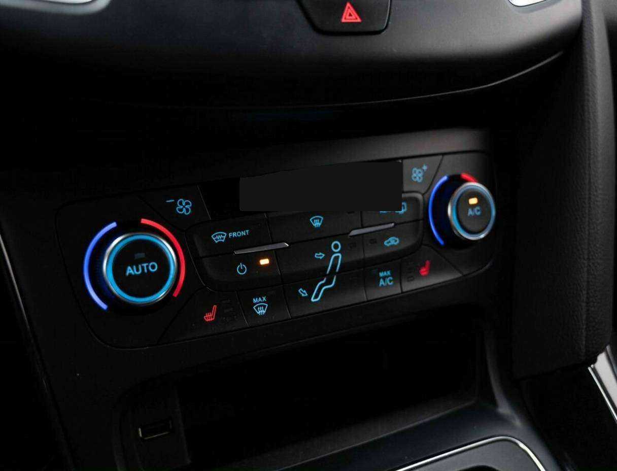 Ford Focus б/у, 2016, Автоматическая. Фото: #15