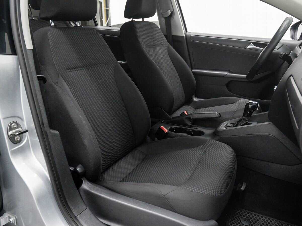 Volkswagen Jetta б/у, 2013, Автоматическая. Фото: #8