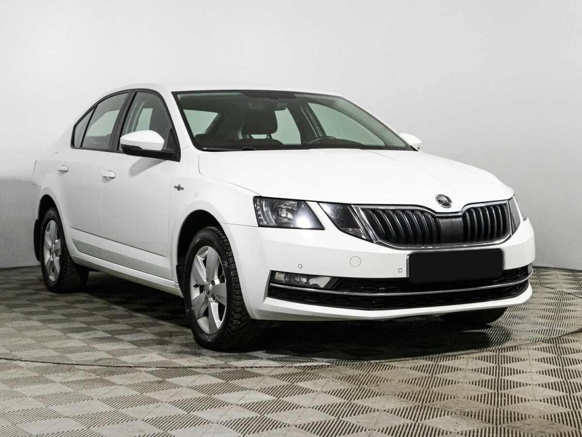 Skoda Octavia б/у, 2019, Автоматическая. Фото: #2