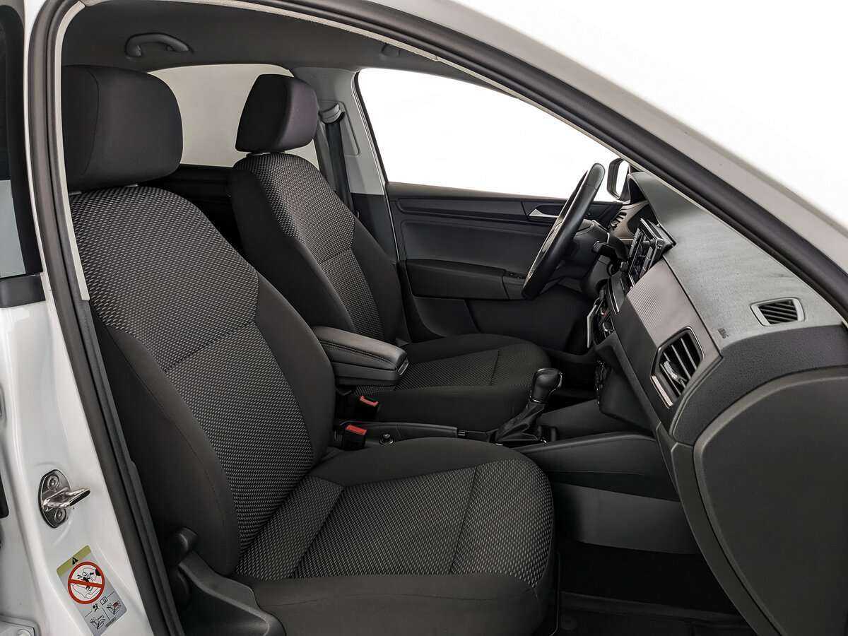 Volkswagen Polo б/у, 2021, Автоматическая. Фото: #16