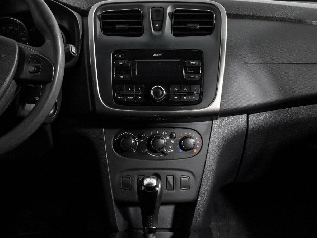 Renault Sandero б/у, 2017, Автоматическая. Фото: #13