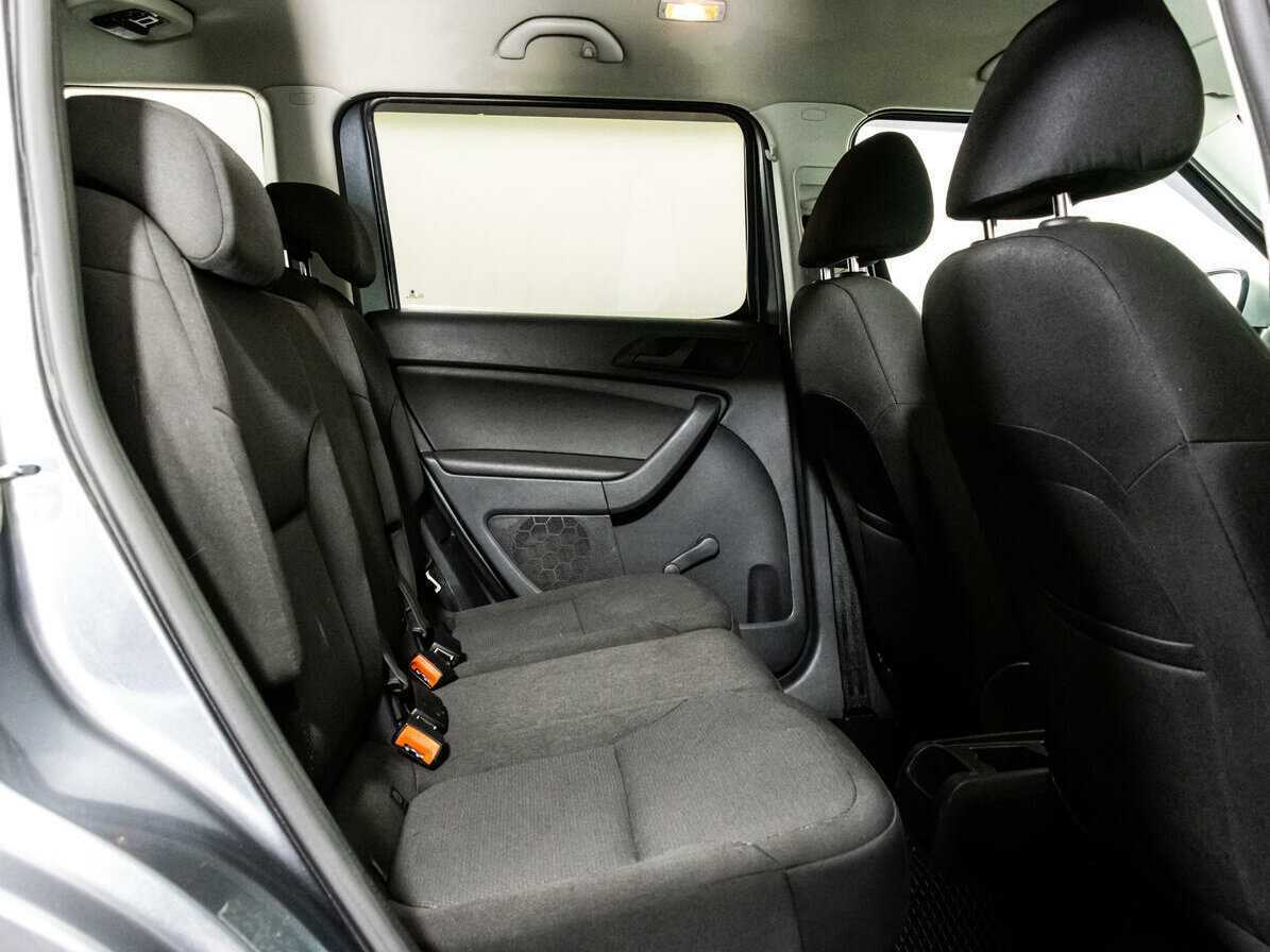 Skoda Yeti б/у, 2017, Механическая. Фото: #12