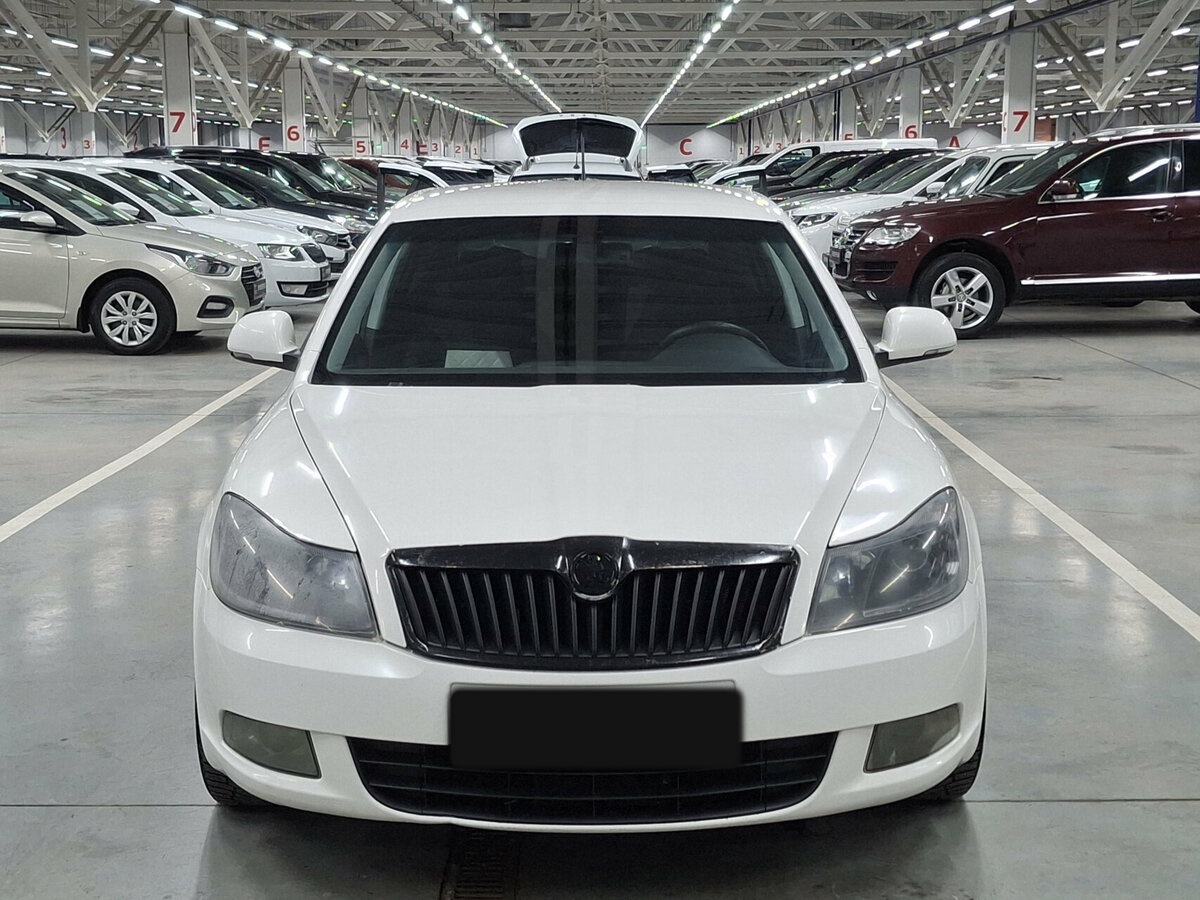 Skoda Octavia б/у, 2012, Механическая. Фото: #1