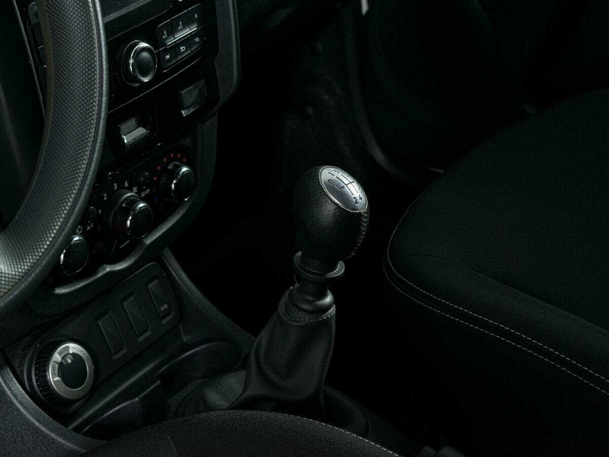 Renault Duster б/у, 2017, Механическая. Фото: #15