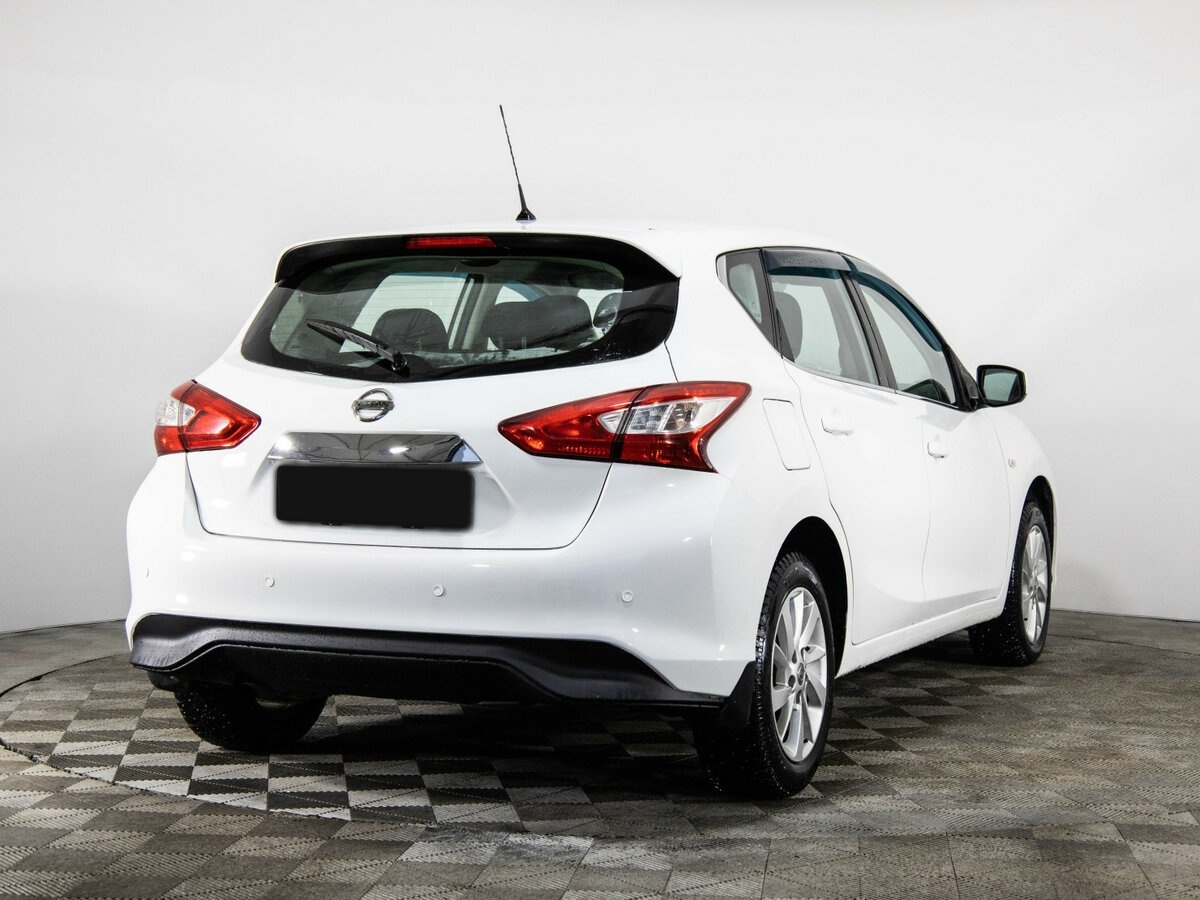 Nissan Tiida б/у, 2015, Вариатор. Фото: #3