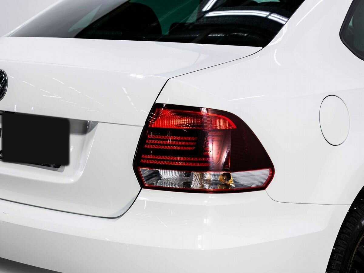 Volkswagen Polo б/у, 2020, Механическая. Фото: #24