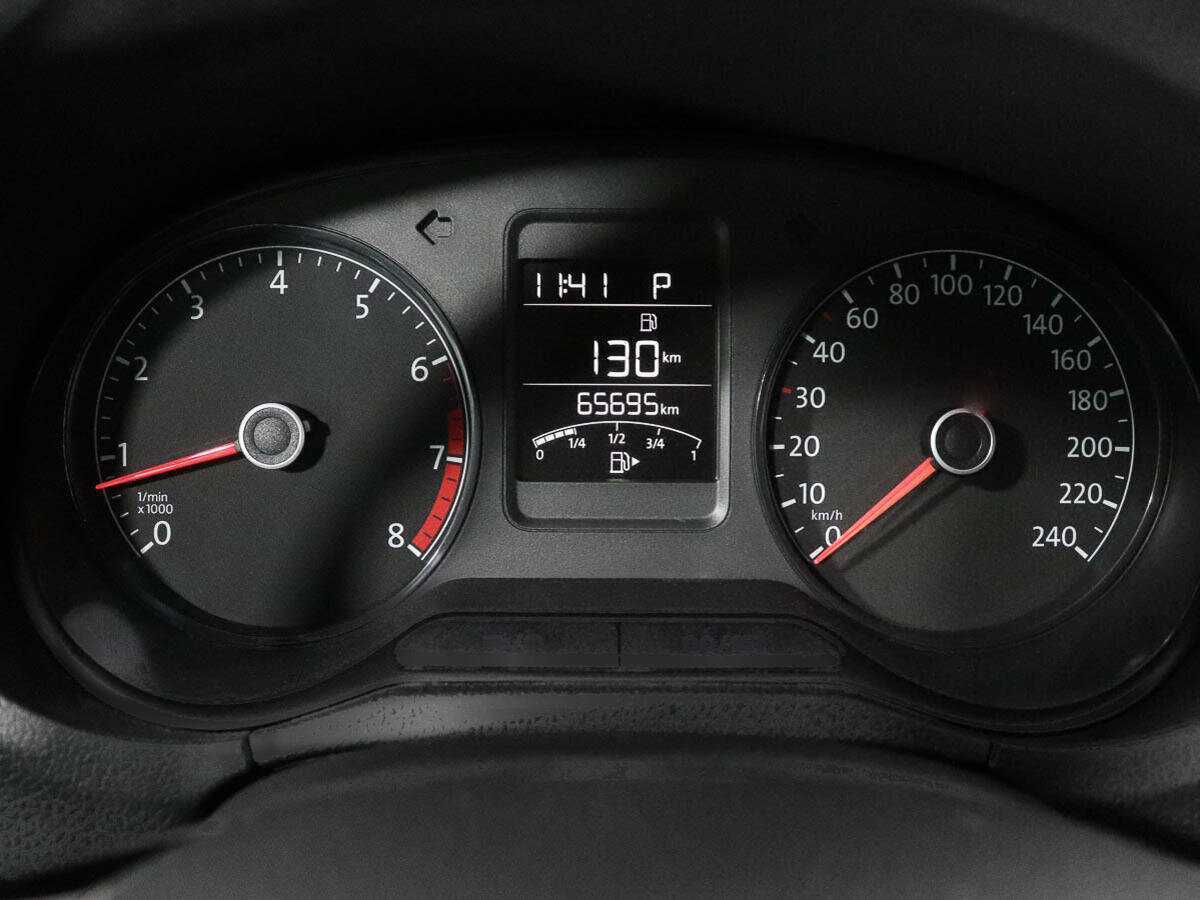 Volkswagen Polo б/у, 2017, Автоматическая. Фото: #11