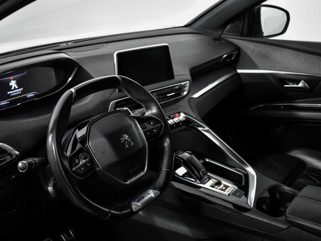 Peugeot 3008 б/у, 2018, Автоматическая. Фото: #8
