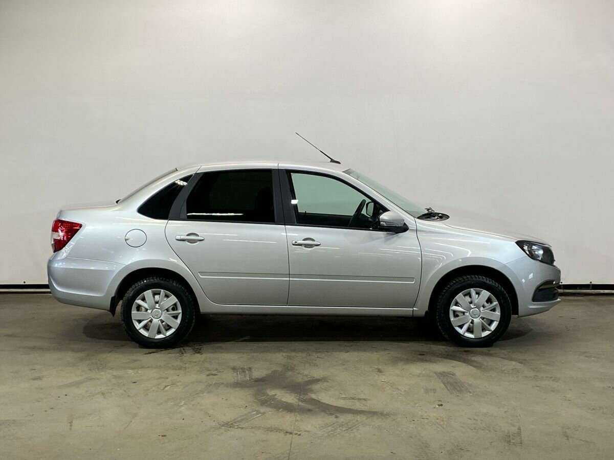 Lada (ВАЗ) Granta б/у, 2023, Механическая. Фото: #3