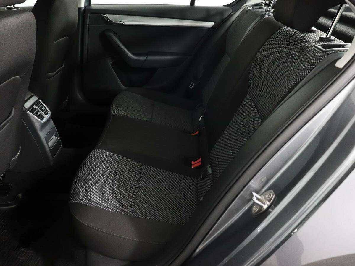 Skoda Octavia б/у, 2016, Роботизированная. Фото: #7