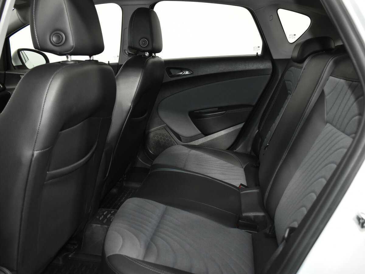 Opel Astra б/у, 2014, Автоматическая. Фото: #11