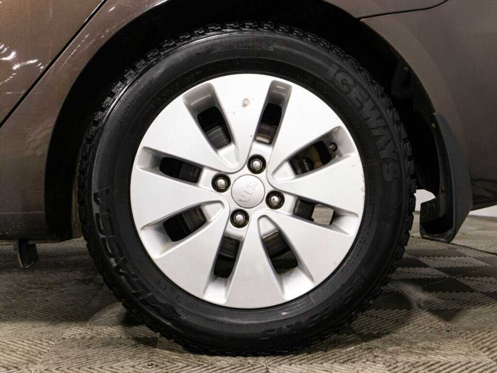 Kia Rio б/у, 2015, Автоматическая. Фото: #16