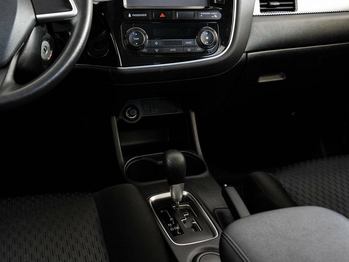 Mitsubishi Outlander б/у, 2014, Вариатор. Фото: #11