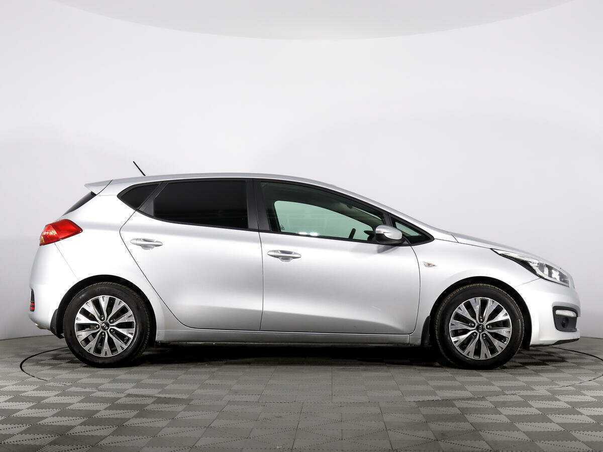 Kia Ceed б/у, 2016, Автоматическая. Фото: #3