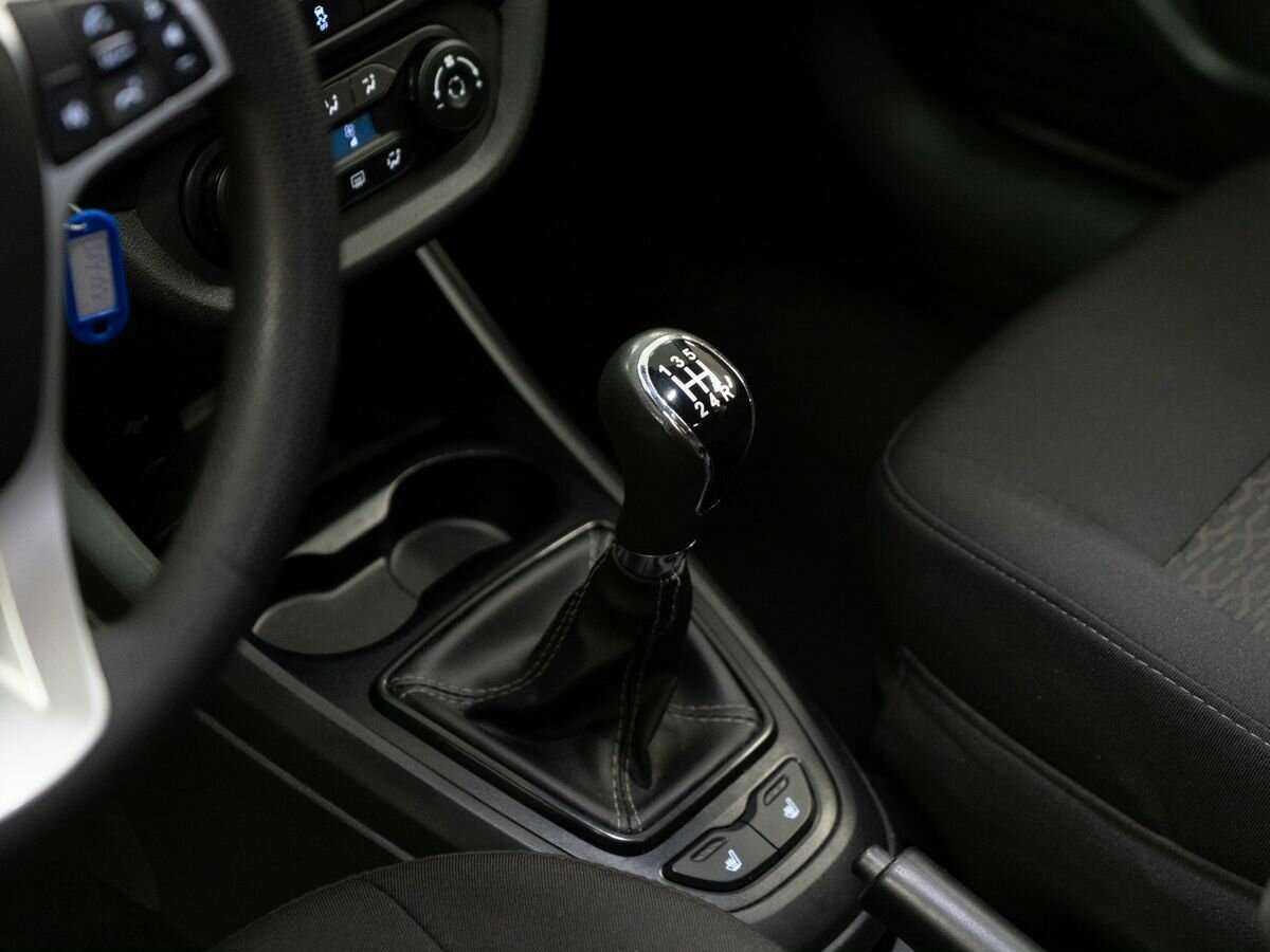 Lada (ВАЗ) Vesta б/у, 2019, Механическая. Фото: #11