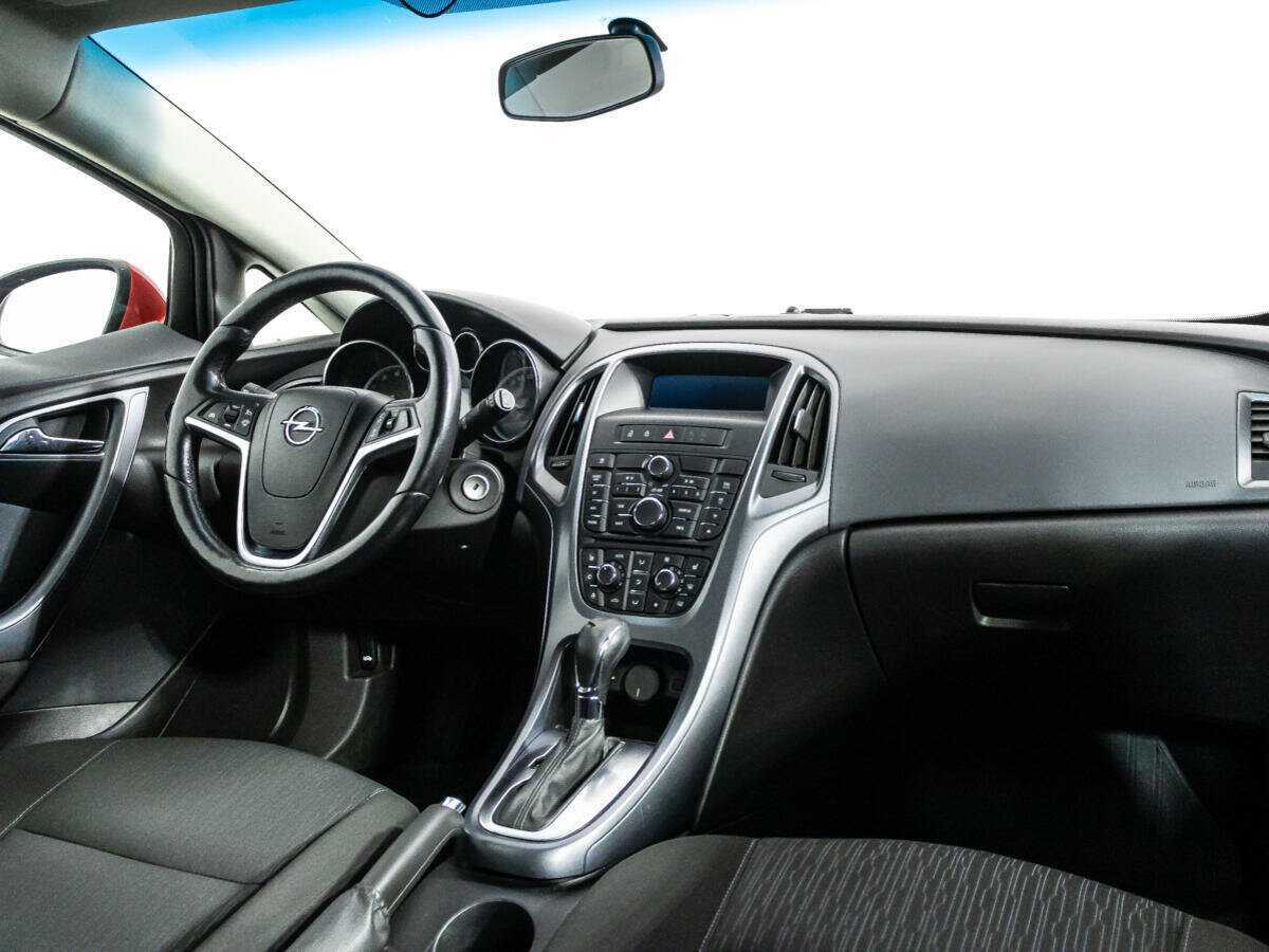 Opel Astra б/у, 2013, Автоматическая. Фото: #8