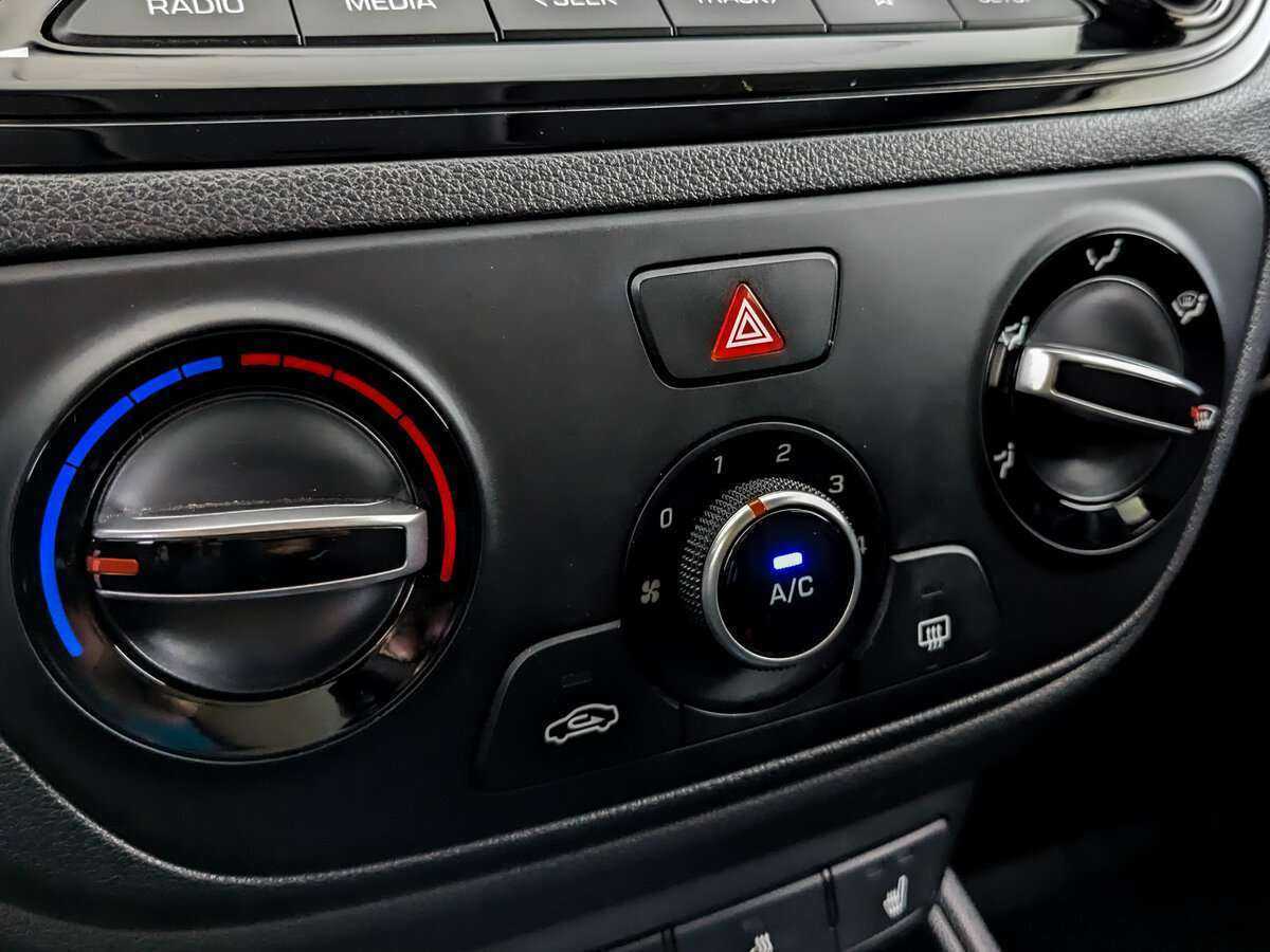 Hyundai Solaris б/у, 2020, Автоматическая. Фото: #20